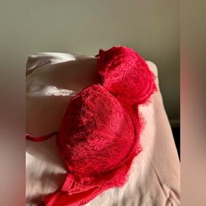 Victoria’s Secret Lace Bra in Vibrant Red, 36D